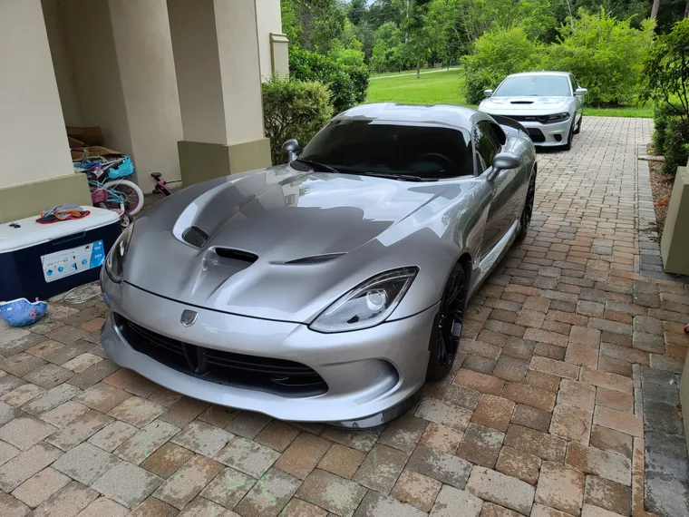 Silver Dodge Viper, front view